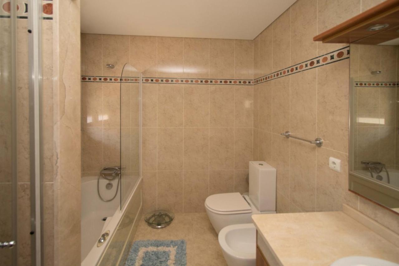 Riverzenhouse Hotel Еспосенде Екстериор снимка