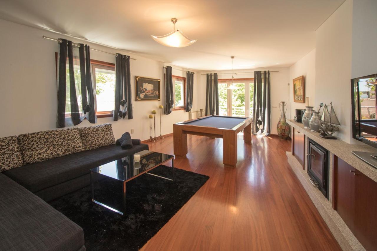 Riverzenhouse Hotel Еспосенде Екстериор снимка