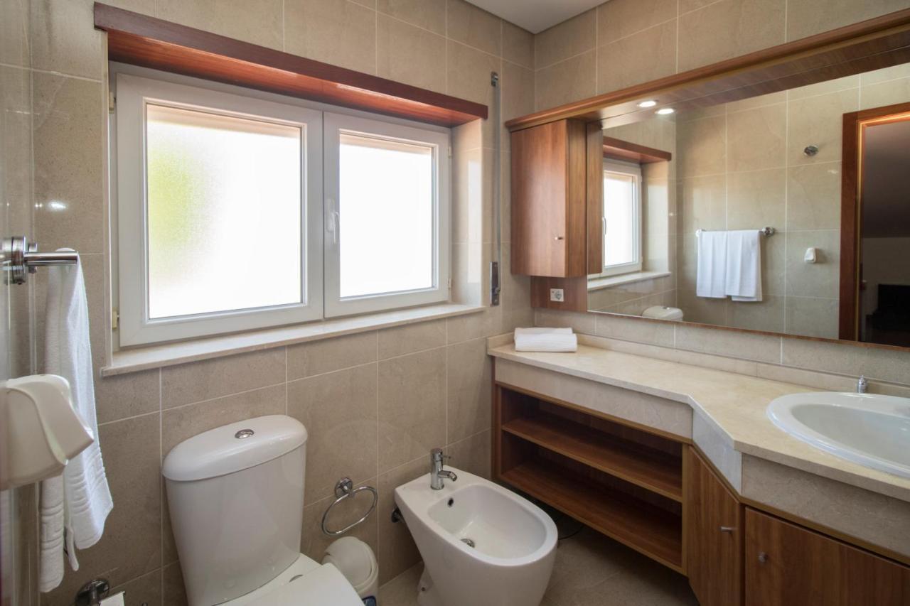 Riverzenhouse Hotel Еспосенде Екстериор снимка